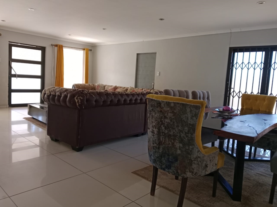 4 Bedroom Property for Sale in Kuruman Northern Cape